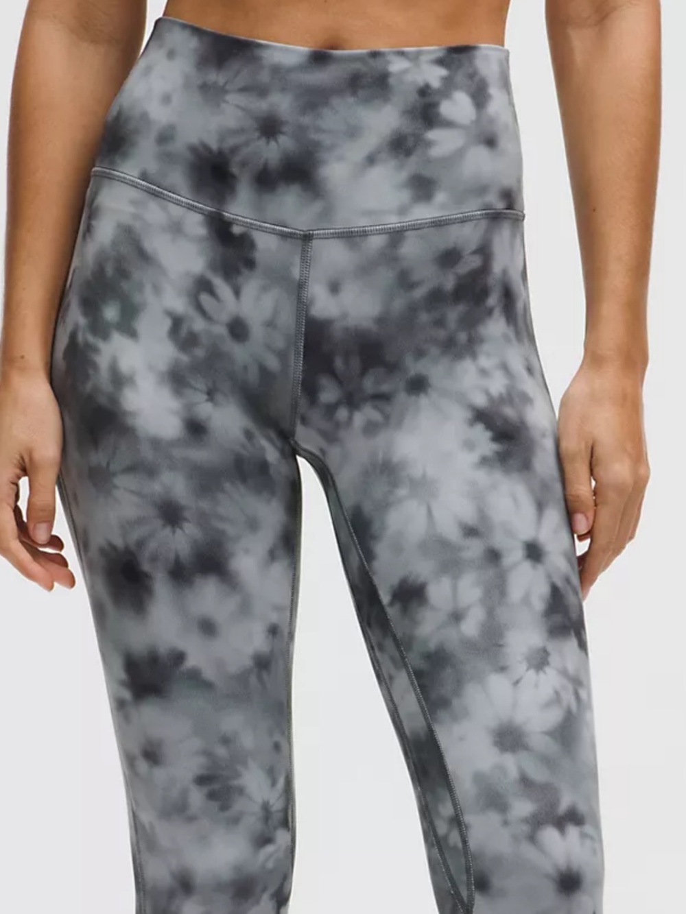 Lululemon High-Waist Gray Tie-Dye Leggings, Align, size 4